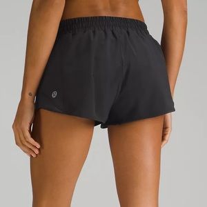 LULULEMON Hotty Hot II Shorts 2.5" Black Lined Swift Mesh Run Yoga Size 6